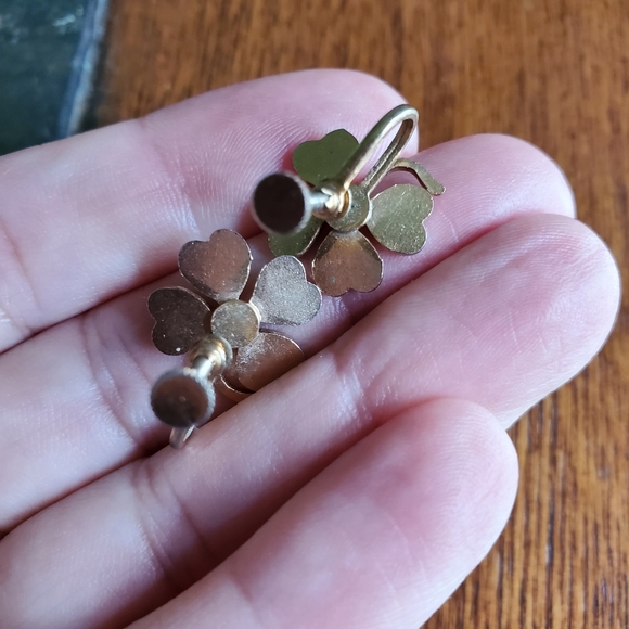 Make Offers • VINTAGE 🍀 4-Leaf Clover Screw-On Earrings GREAT for ALL - Picture 5 of 7